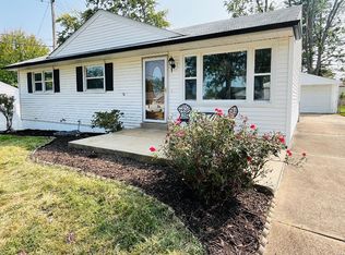 10836 Mallory Dr, Saint Louis, MO 63123