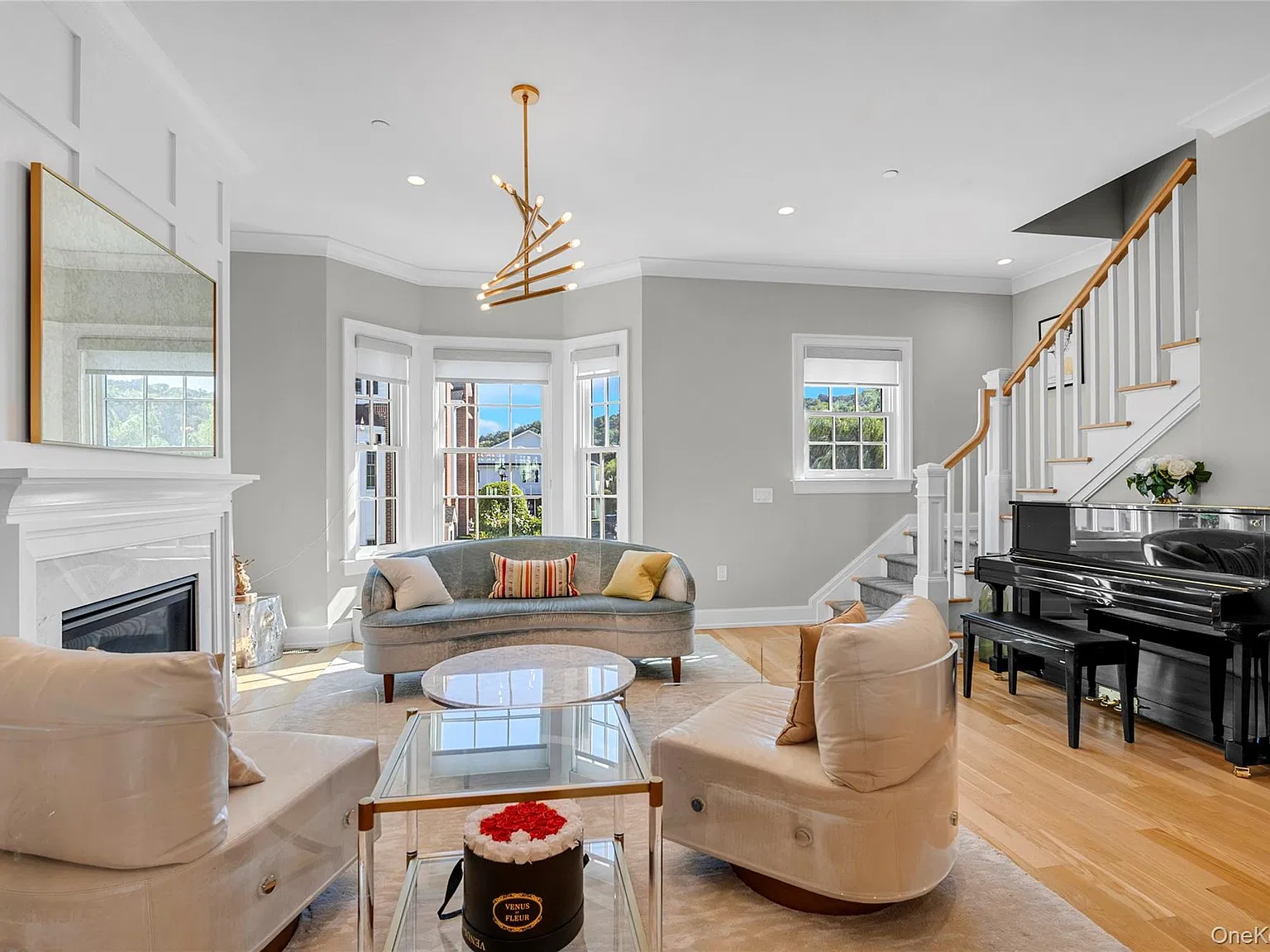 4 bed, 3.5 bath, 3187 sqft, $13,500 — Photo 4