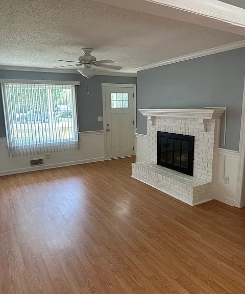 3815 Memory Ln — Photo 2