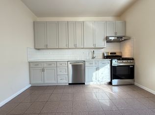 952 W Windsor Ave APT 3W, Chicago, IL 60640