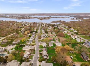 9 Durkin Dr, Narragansett, RI 02882