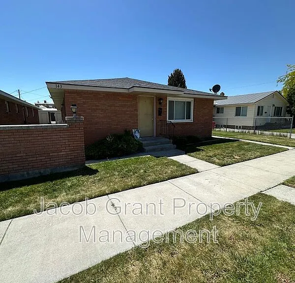 143 W Fremont Ave #1 — Photo 2