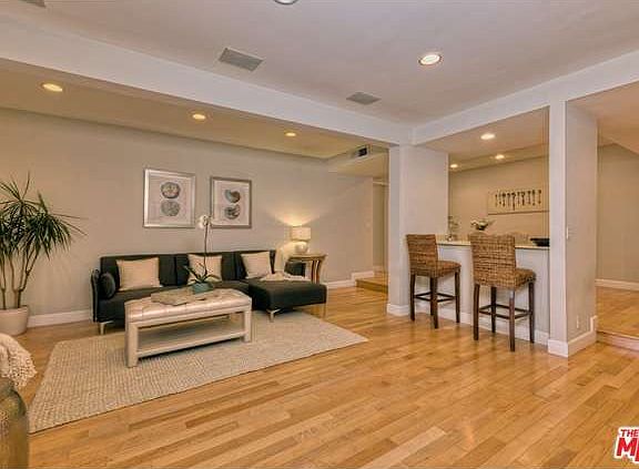 2nd image of 1506 S Bentley Ave APT 204