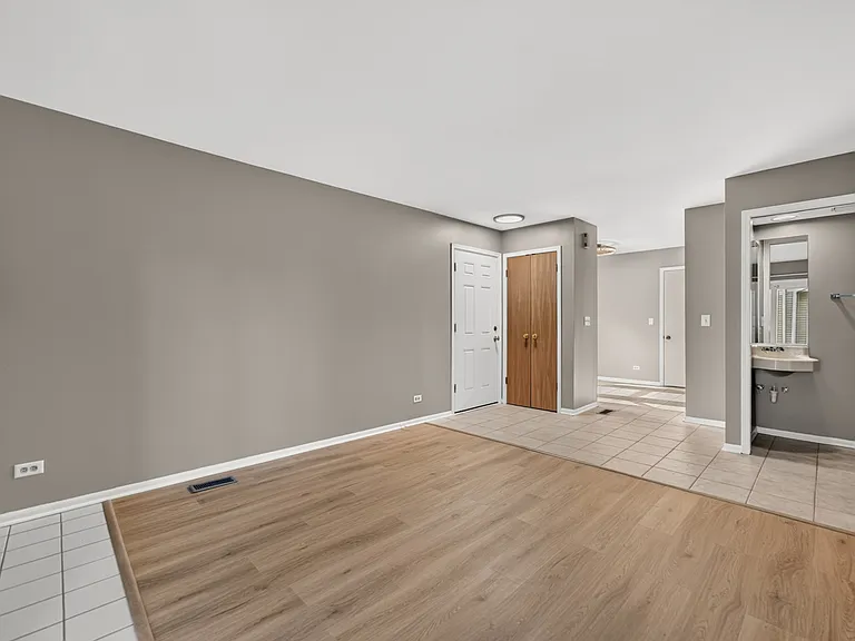 485 Nicole Dr #D — Photo 11