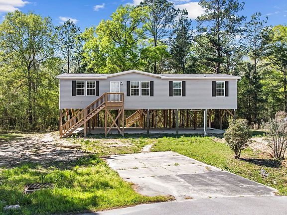 2nd image of 8376 Huntington Ct.