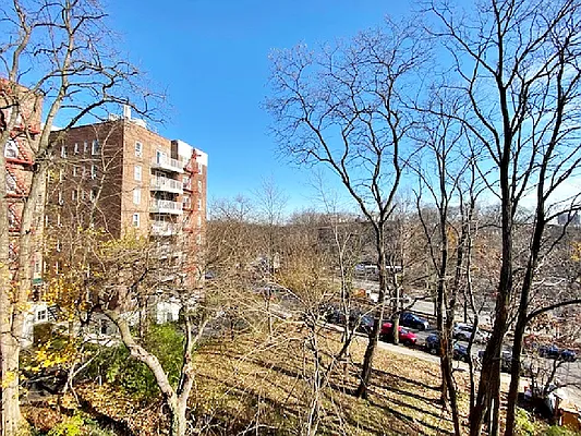 Rented by Rachel Realty | media 7