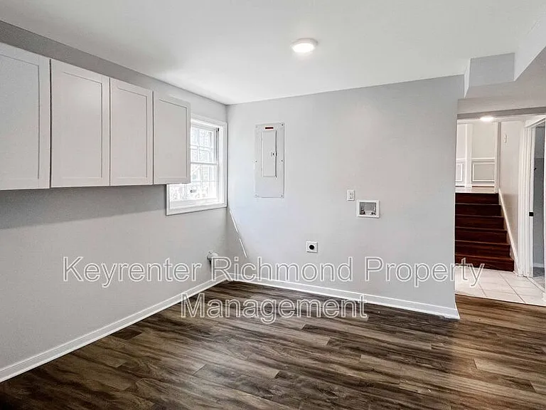 2704 Susten Ct — Photo 11