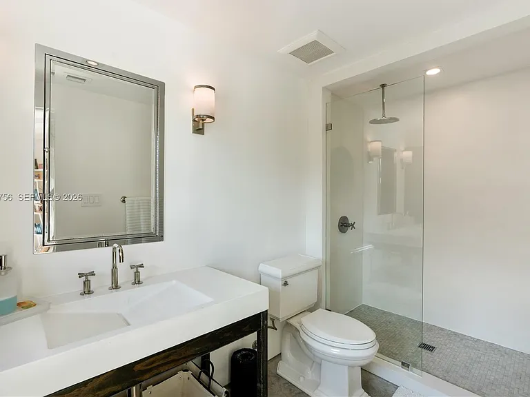 270 Island Dr — Photo 12