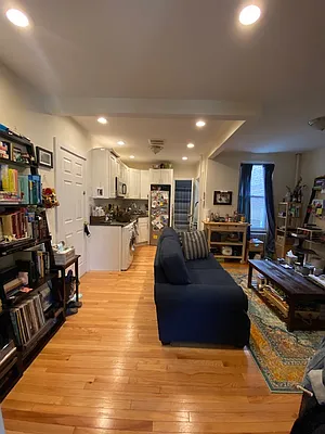 Rented by R New York | media 7