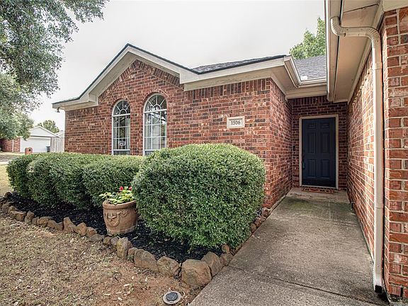 3rd image of 1506 Oceano Dr