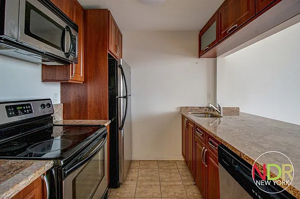 Rented by Next Door Realty NYC | media 21