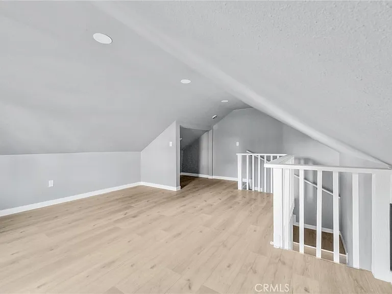 354 E Culver Ave — Photo 12