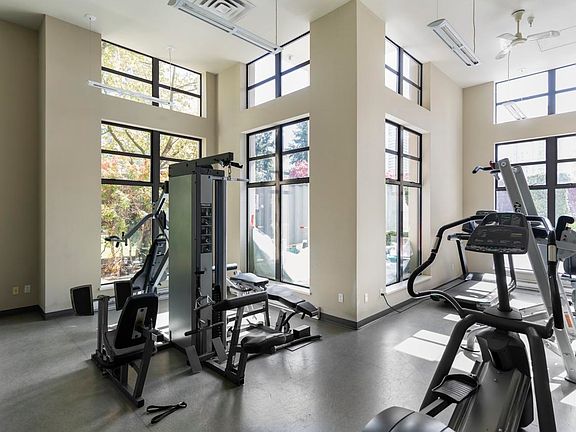 4th image of 4333 Central Blvd #803