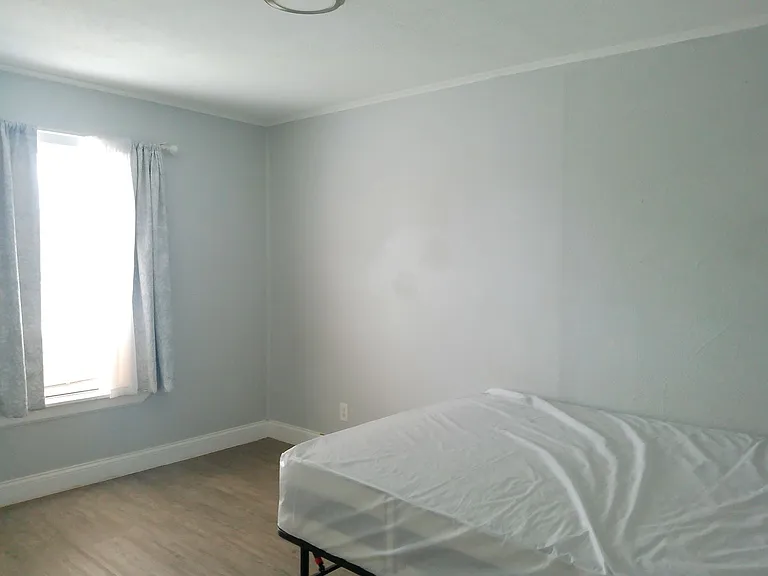 829 Indiana Ave #3 — Photo 9