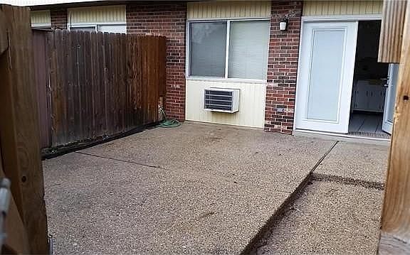 2nd image of 7392 Hazelcrest Dr