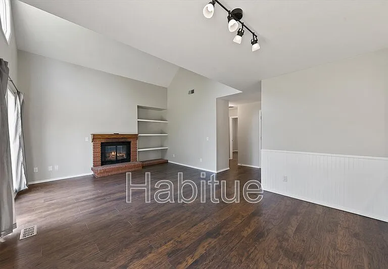 2403 W Irene St — Photo 13