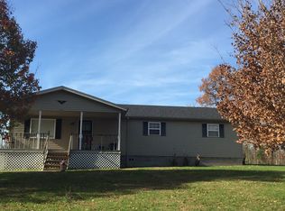 401 M Meredith Rd, Mammoth Cave, KY 42259