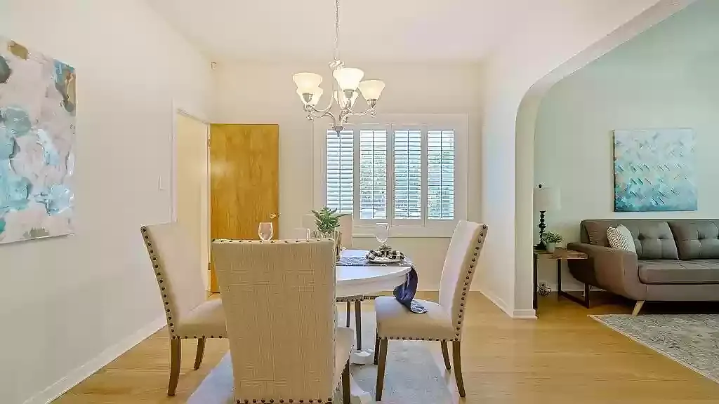 3 bed, 1300 sqft, $2,500 — Photo 4
