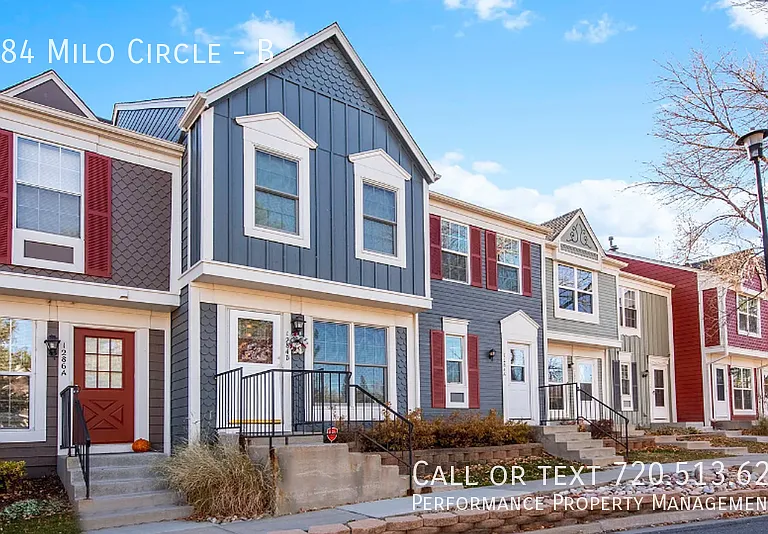 1284 Milo Cir #B — Photo 1