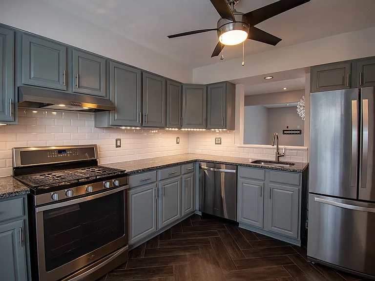 5620 Queen Anne Ct #1 — Photo 2