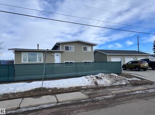 10503 105th St, Westlock, AB T7P 1M3