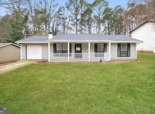 8915 Raven Dr, Jonesboro, GA 30238