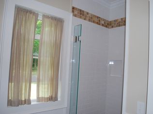 23 Kendon Ln, Rhinebeck, NY 12572