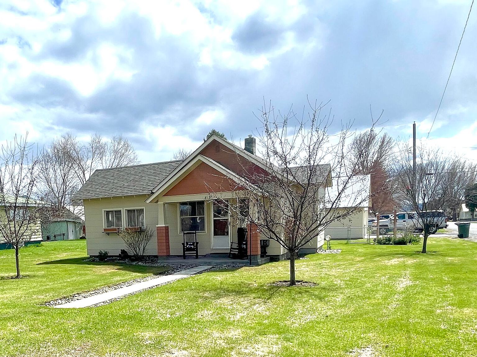 813 W Clay Ave, Chewelah, WA 99109 Zillow