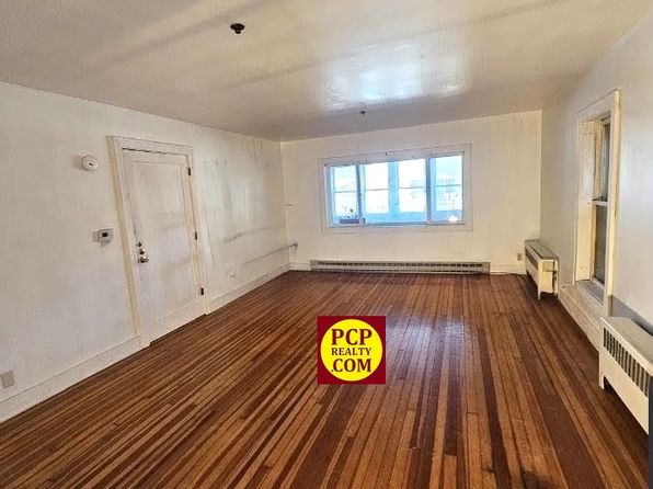 (undisclosed Address)