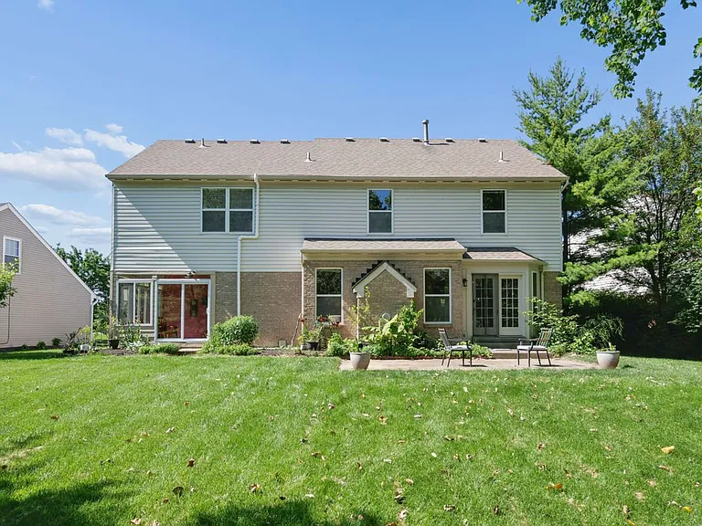 7879 Yellowwood Dr — Photo 14