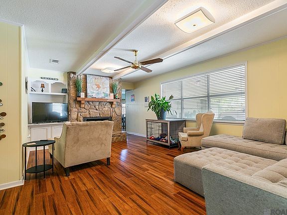 2nd image of 12651 Parnell Ave