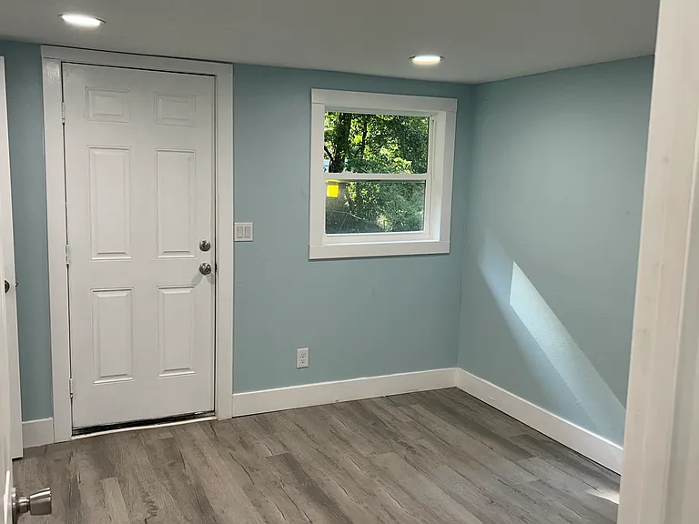 8735 N Doris Ave — Photo 15
