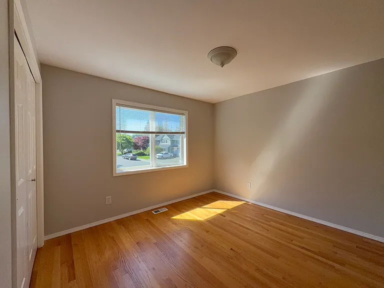 5512 125th St SE — Photo 21