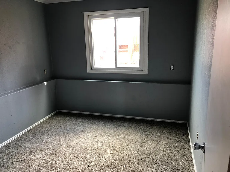 1700 Gifford Dr — Photo 32