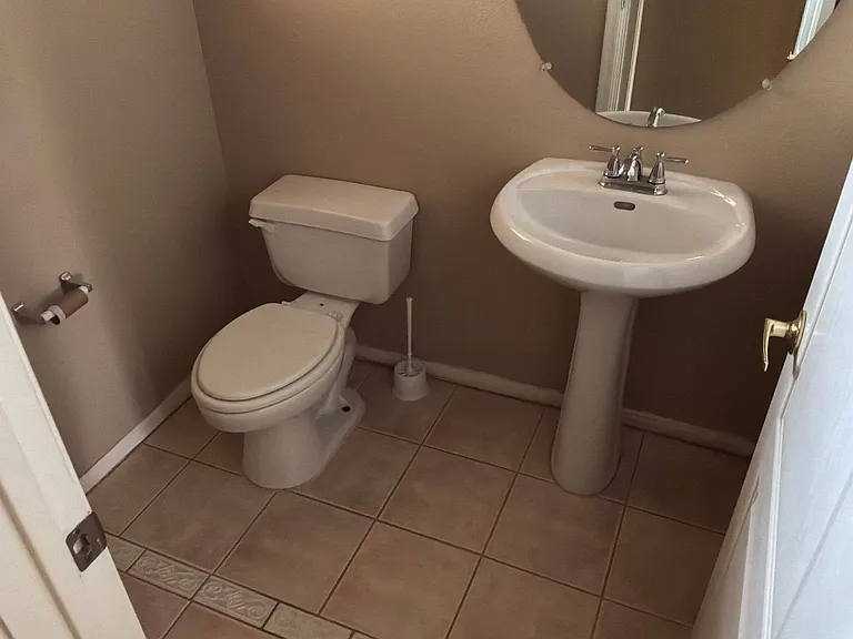 5413 Rusty Anchor Ct — Photo 9