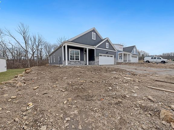 3rd image of 274 N Lighthouse Oval