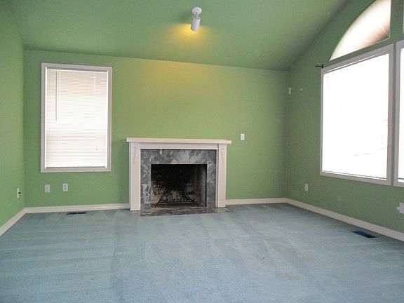 3rd image of 1711 26th Street Pl SW