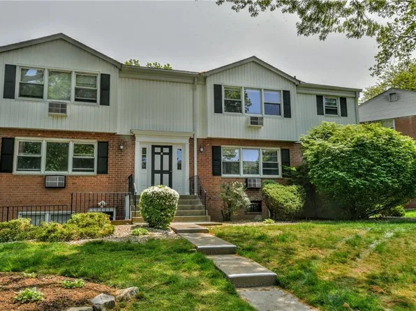 55 Bon Aire Circle #7614, Suffern, NY 10901