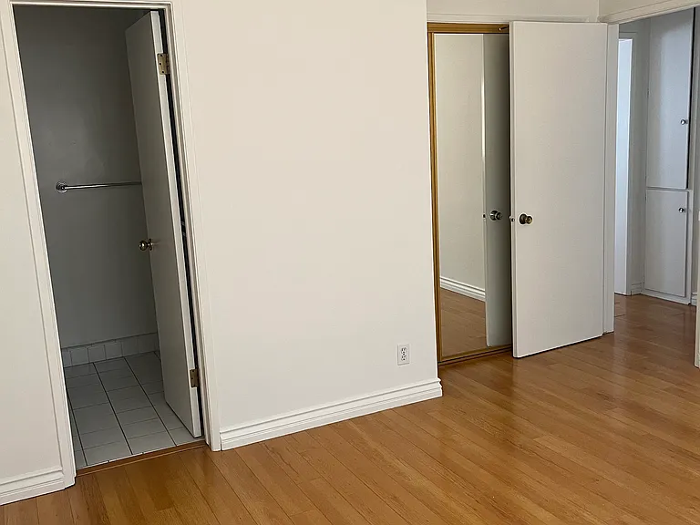 14444 Benefit St #2 — Photo 4
