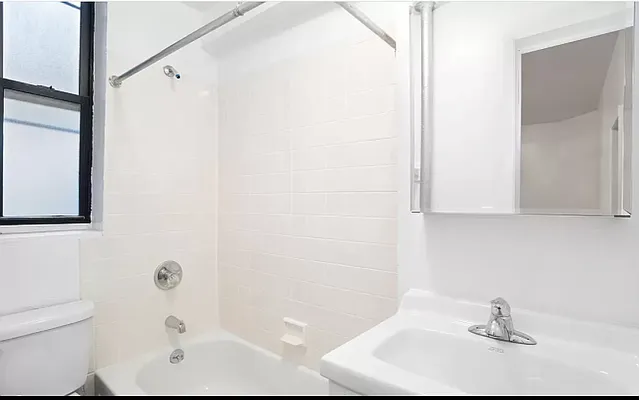 Rented by REAL New York | media 4