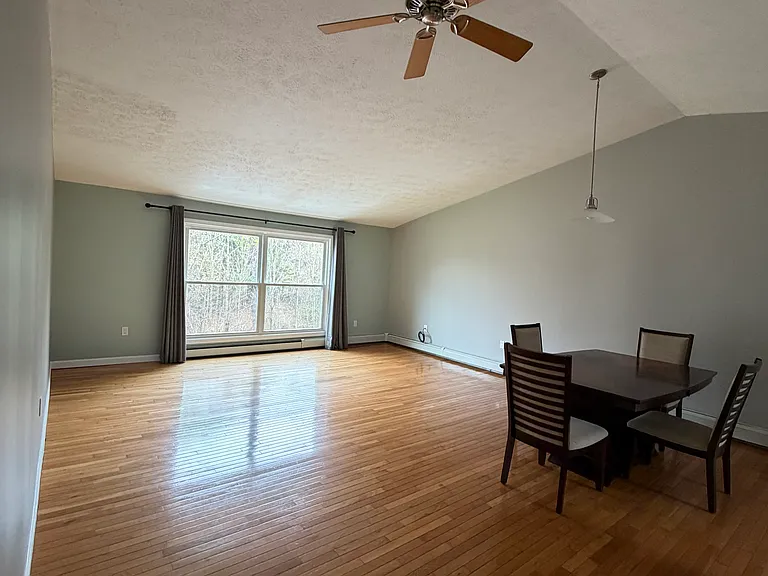 1325 Candia Rd #10 — Photo 10