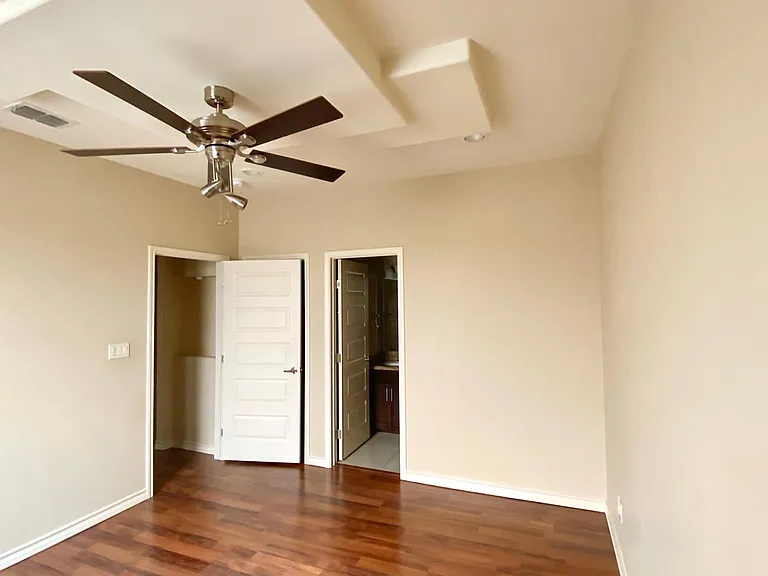 1213 E Camellia Ave #B — Photo 10