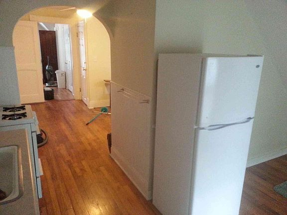 3rd image of 3919 S 48th St APT 1