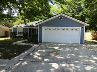 1078 Nesting Swallow Dr, Jacksonville, FL 32225