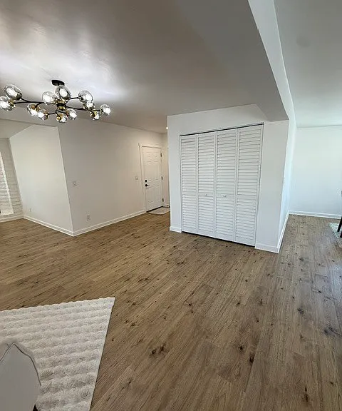 924 S Elmerita Ave — Photo 11