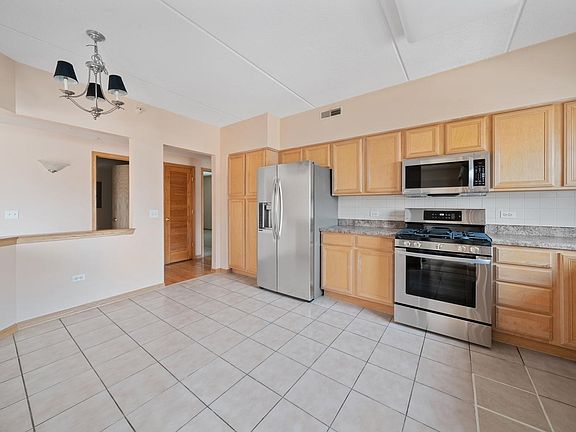 4th image of 1675 Mill St APT 408