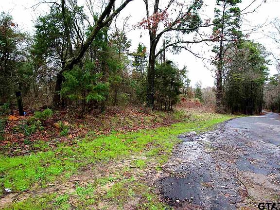 4th image of 1 County Road 4420