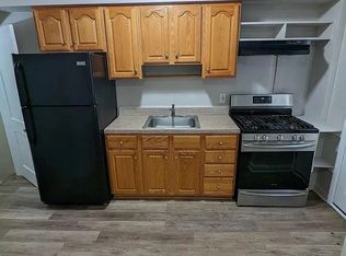 6826 Bank St, Baltimore, MD 21224