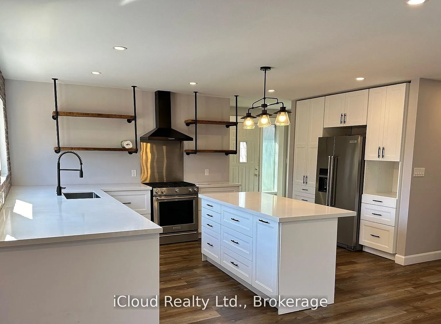 2 bed, $2,750 — Photo 4