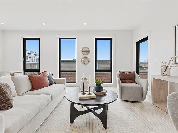 2nd image of 118 B St #202